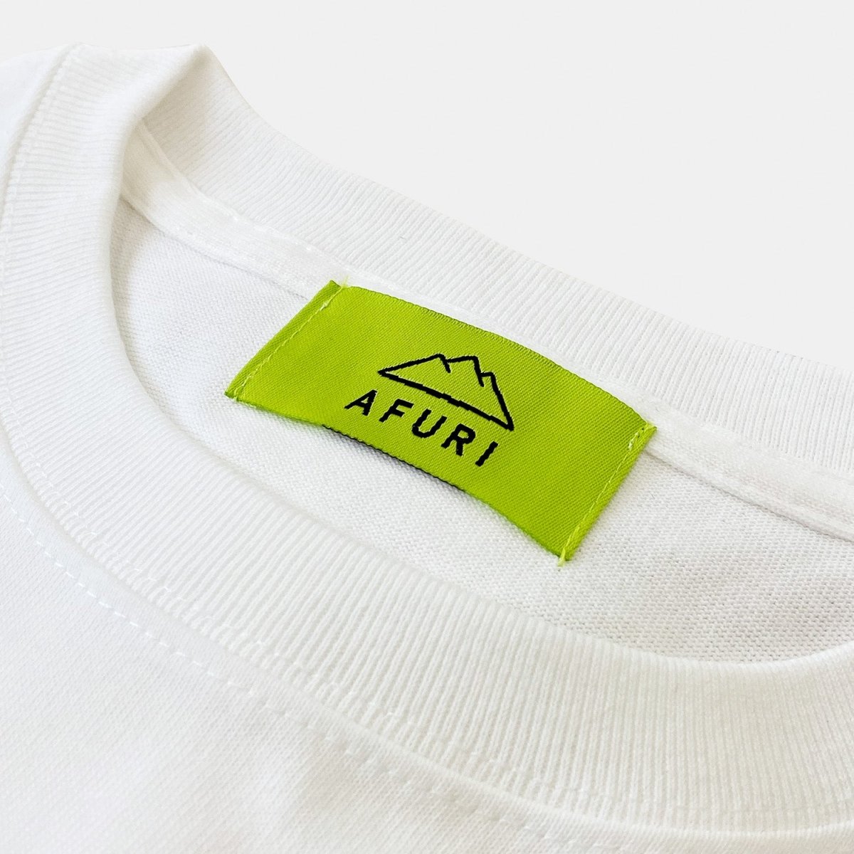 阿夫利 / 御朱印 タイポグラフィTシャツ(WHITE) - らーめんAFURI 公式通販サイト