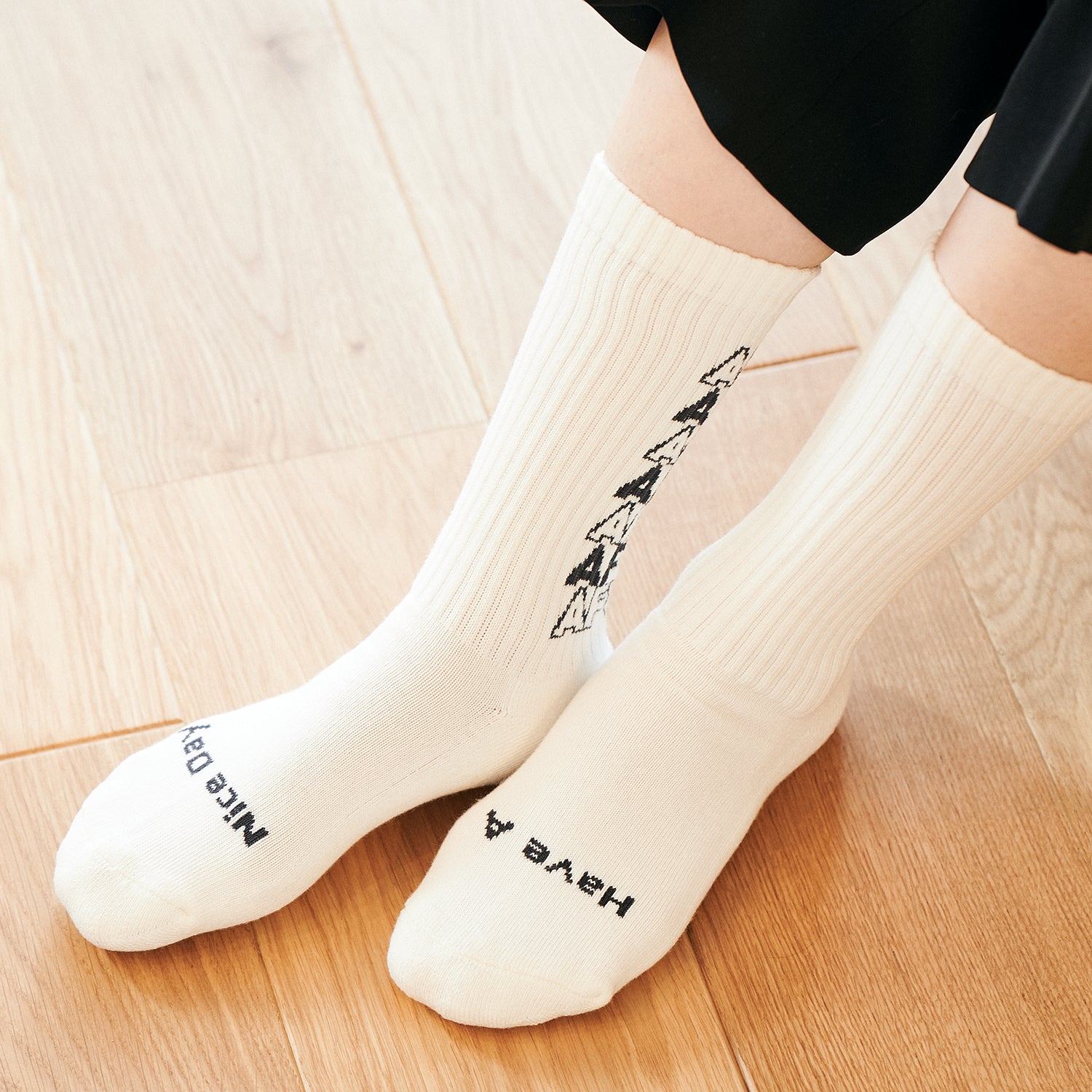 AFURI "Have A Nice Day" Socks / Black - らーめんAFURI 公式通販サイト