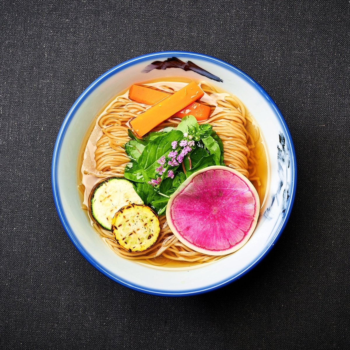 "好きな野菜で仕上げる" ヴィーガンらーめん　4食入り - らーめんAFURI 公式通販サイト